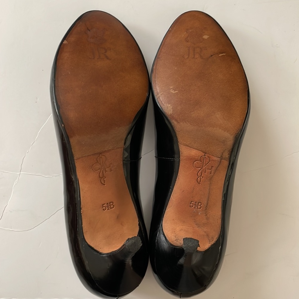 Cole Haan Patent Leather Heels Women’s Size 5.5 Black - Picture 9 of 9